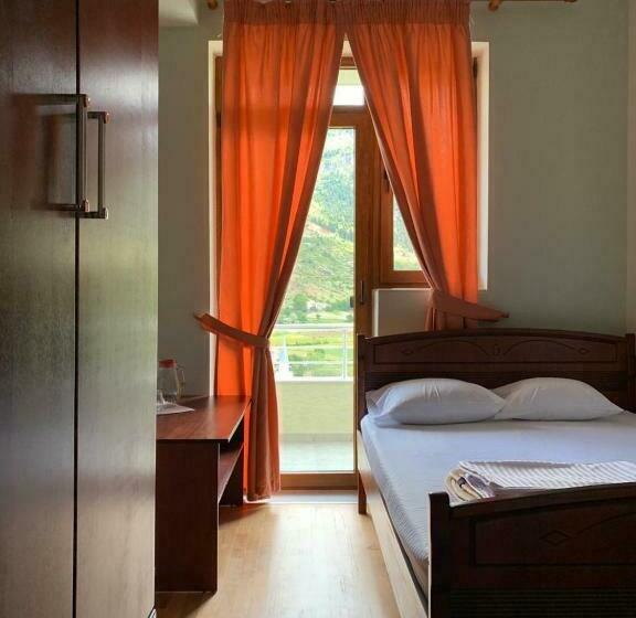 스탠다드 발코니 룸, Lura