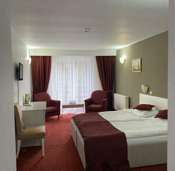 标准间, Miraj Restaurant & Sauna & Biliard