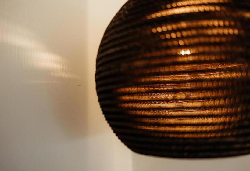 디럭스 스튜디오, Jaspers Cabins