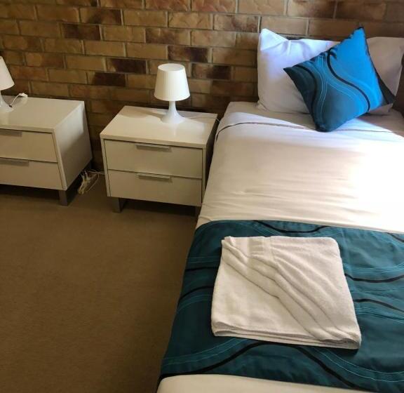 דירת חדר נוף לבריכה, Bribie Waterways Motel