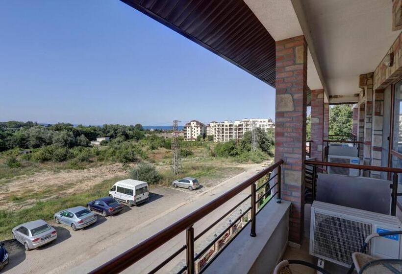 Студия Стандарт Вид на Море, Complex Hunter S Beach