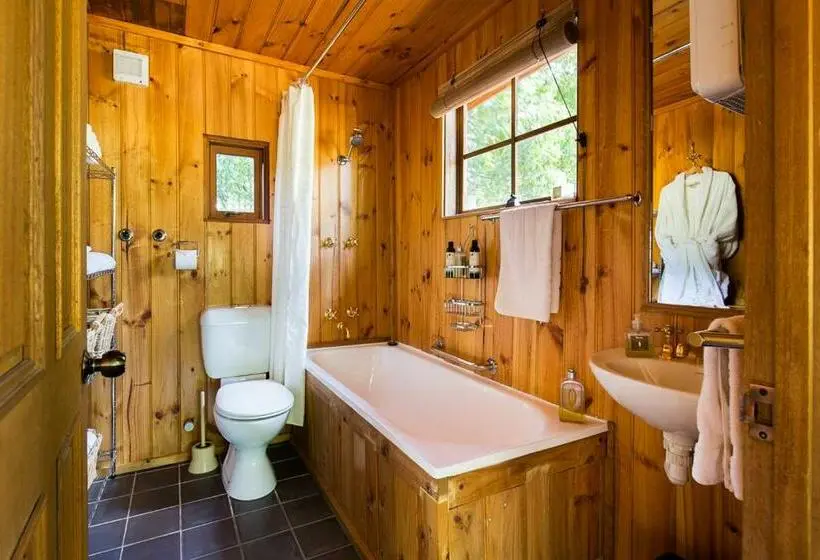 キャビン, Braeside Mount Macedon Country Retreat Bed And Breakfast