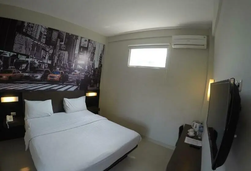 Standardzimmer Kingsize Bett, Sampurna Cirebon