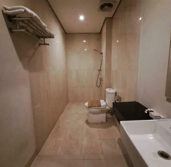 Deluxe Zimmer Kingsize Bett, Sampurna Cirebon