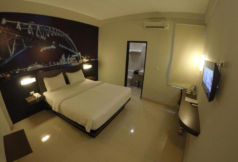 带大床的高级房间, Sampurna Cirebon