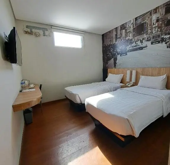 Standardzimmer, Sampurna Cirebon