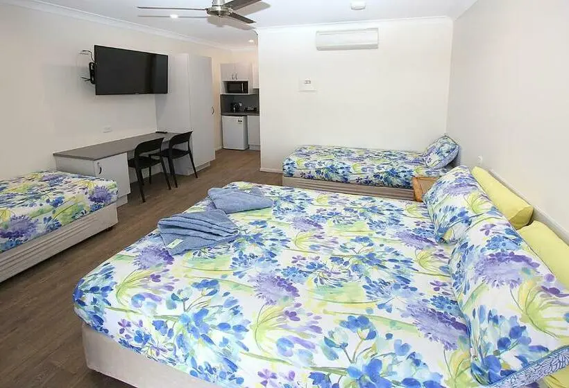 デラックスの４人部屋, Reef Gardens Motel
