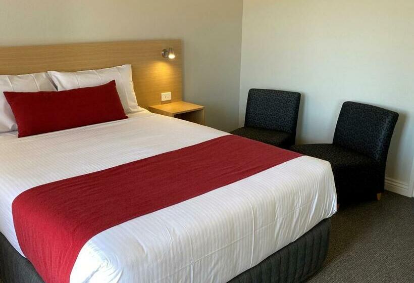 Номер Superior, Country Gardens Motel