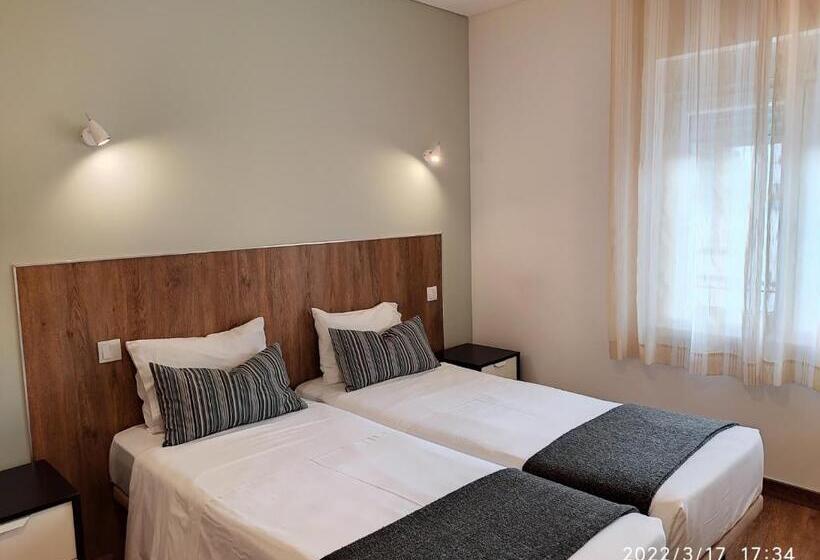 غرفة قياسية, Consolação Pedramar