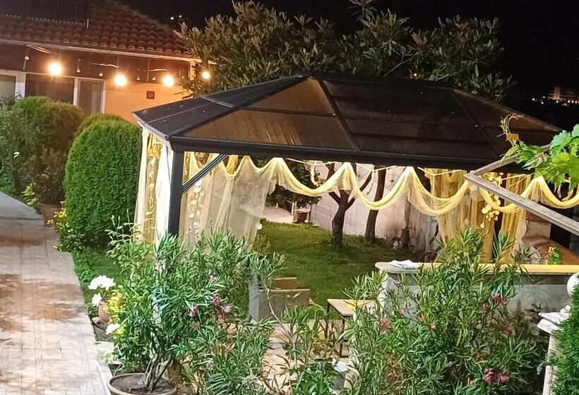 Номер Стандарт 2 Двуспальные Кровати, Dom Zaharievi