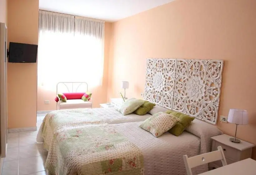 اتاق استاندارد, Habitaciones Castelao
