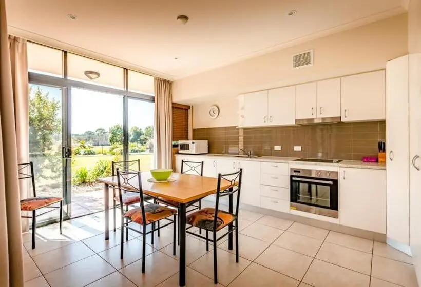 1階の1ベッドルームアパートメント, Riverside Holiday Resort Urunga