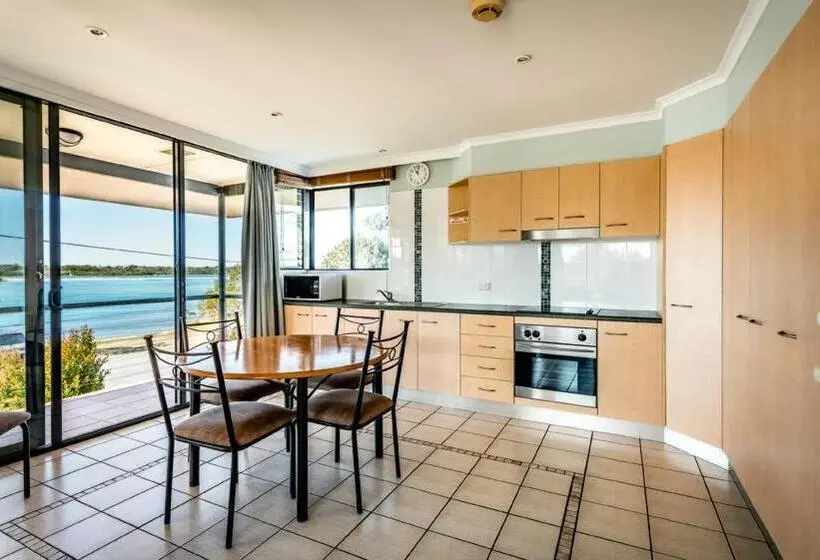 バルコニー付2ベッドルームアパートメント, Riverside Holiday Resort Urunga