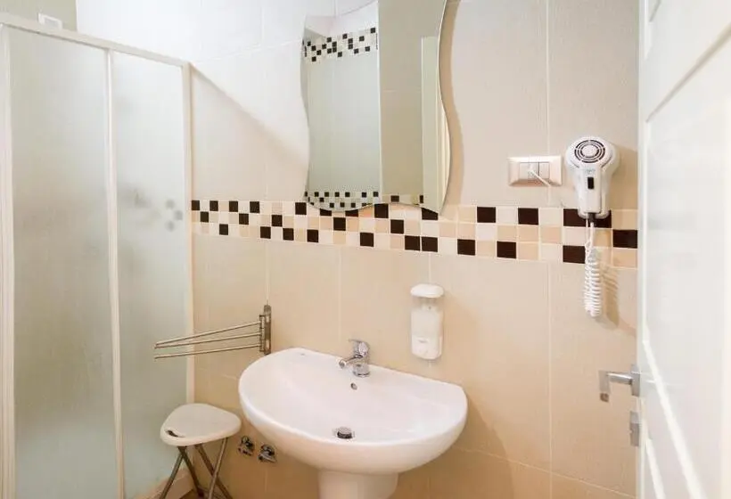 スタンダードルーム, Rooms Gli Arcangeli   Affitti Brevi Italia