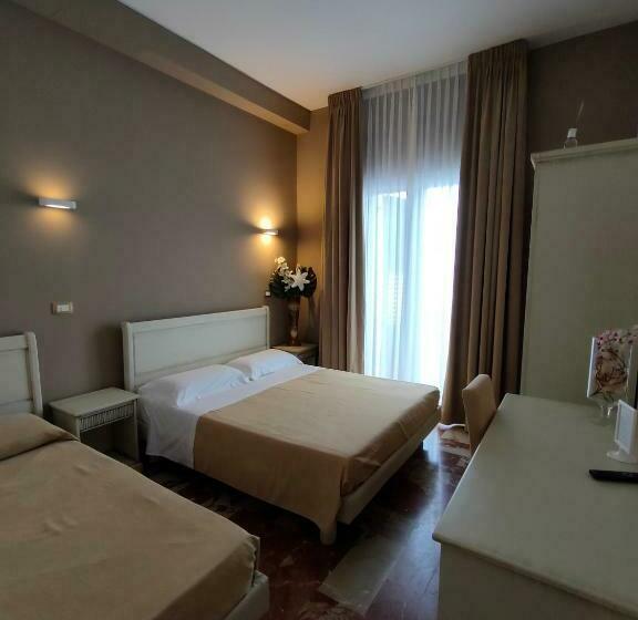 Pokój Standard Widok Morze z Balkonem, Quilungomare