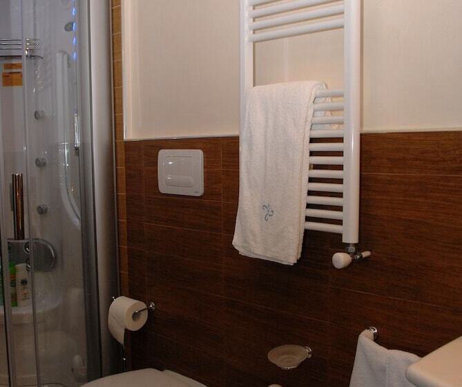 Pokój Standard, Quilungomare