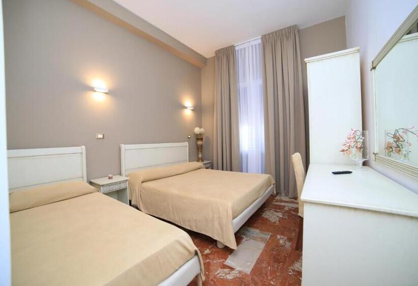 Pokój Standard Trzyosobowy, Quilungomare