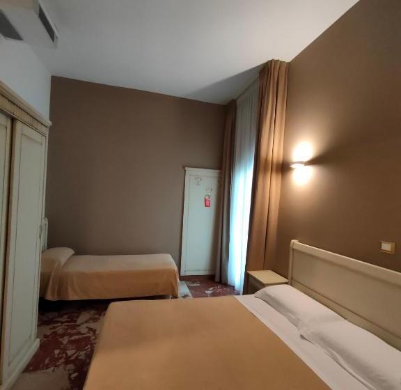 Pokój Standard Trzyosobowy, Quilungomare