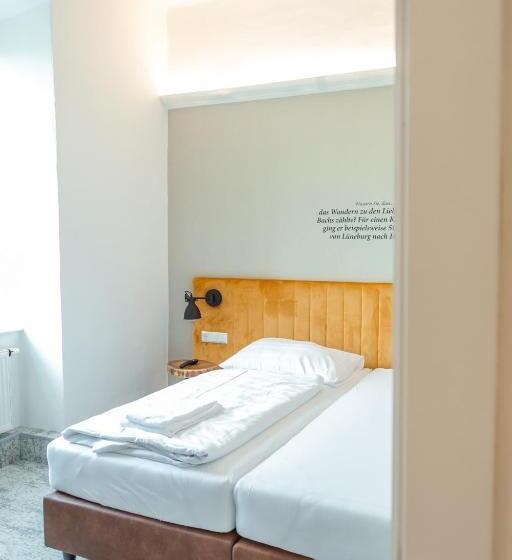 デラックスルーム, Cma Stift Ossiach