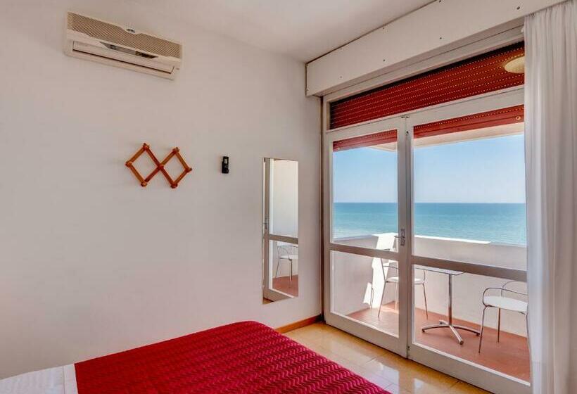 Номер Стандарт Индивидуальный с Балконом, Europa