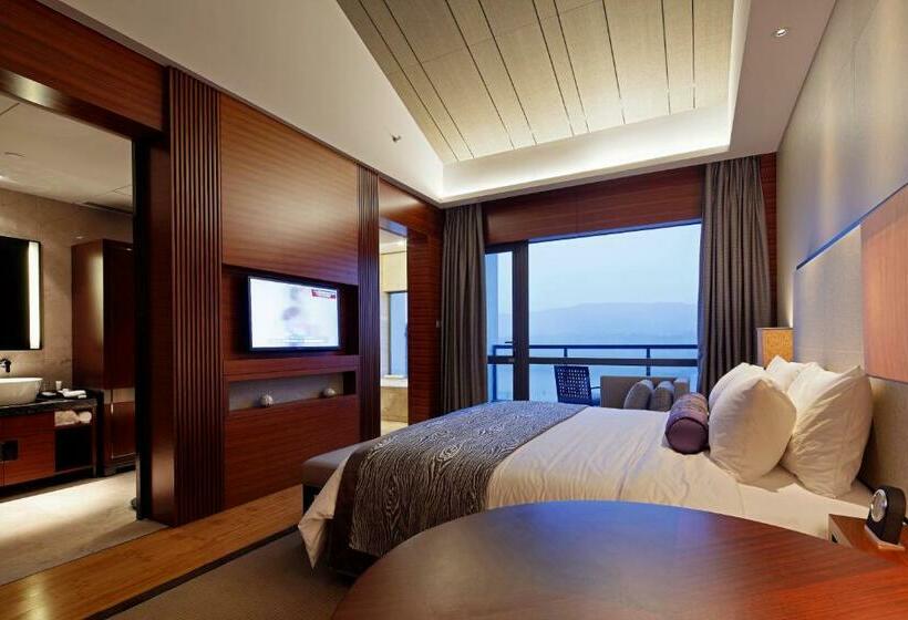 Номер Deluxe Вид на Озеро, Jinling Resort Tianquan Lake
