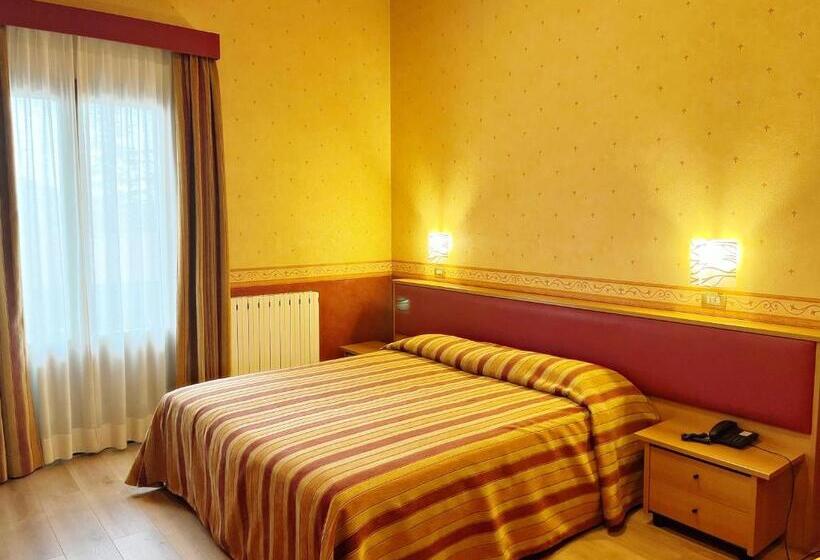 חדר סטנדרט, Montegrande