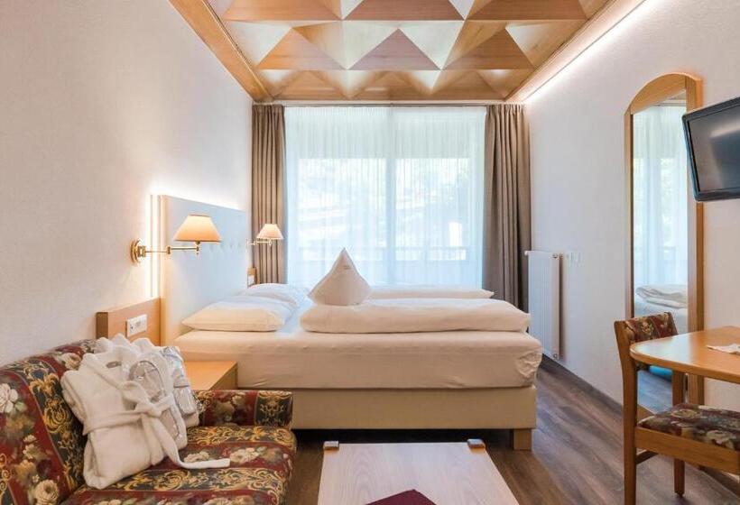 Номер Стандарт, Theresia