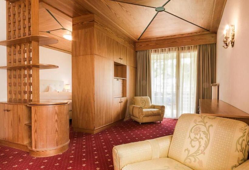 Апартаменты 1 Спальня с Балконом, Theresia