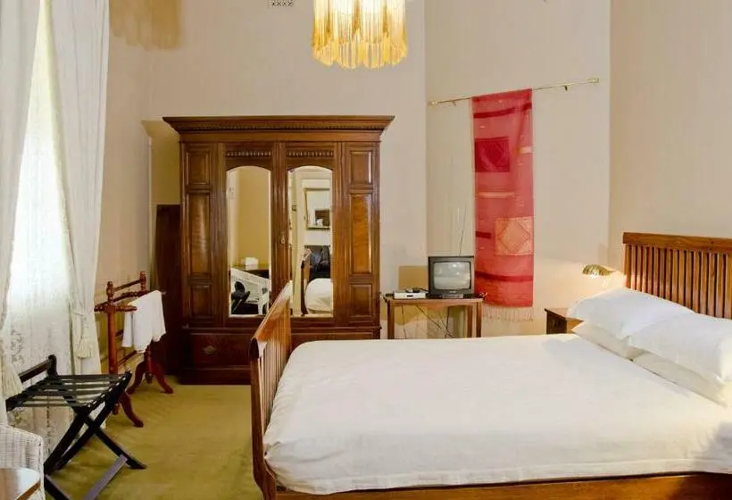 اتاق استاندارد, Imperial Fine Accommodation