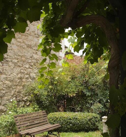 آپارتمان 2 خوابه, Imperial Fine Accommodation