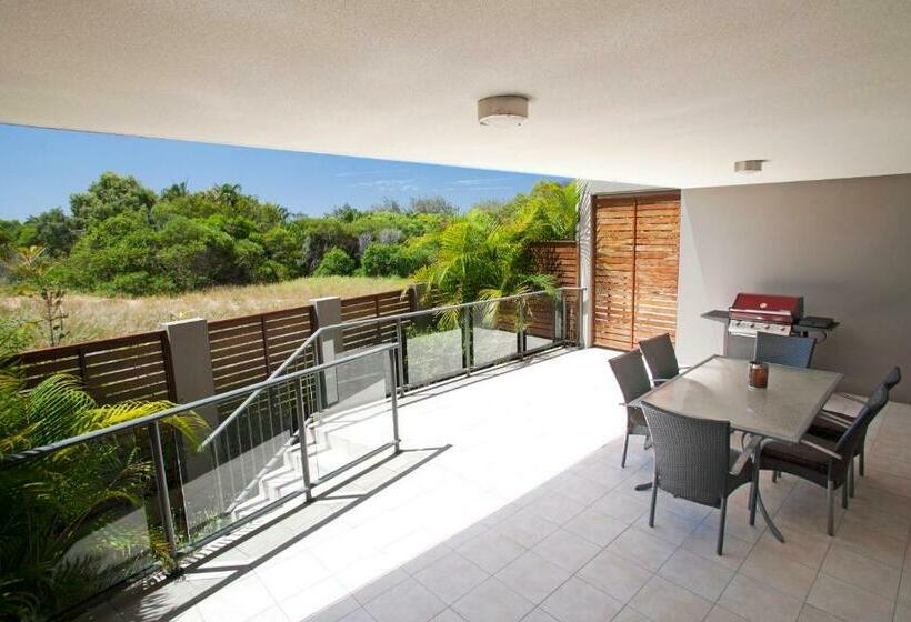 침실 1개 아파트, Loka Santi 10   Beachfront Unit