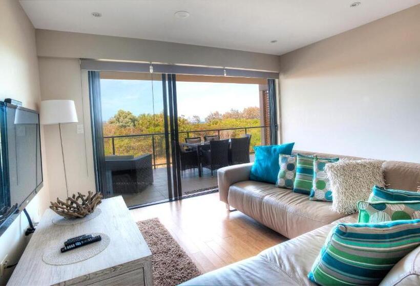 침실 1개 아파트, Loka Santi 10   Beachfront Unit