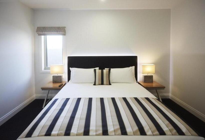 آپارتمان 1 خوابه, Mansi On Raymond