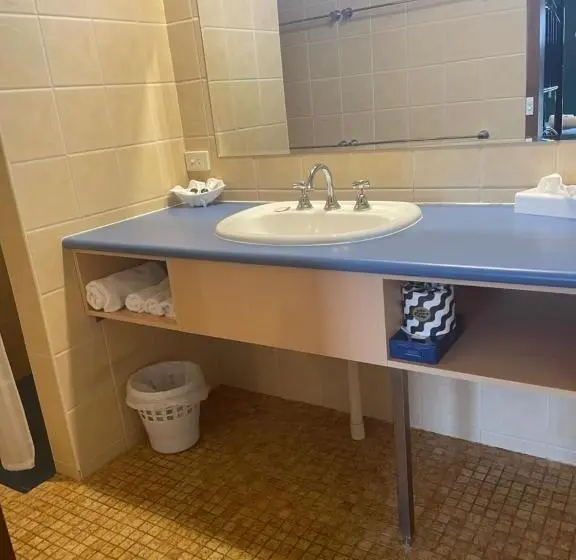 ファミリールーム, Milawa Motel