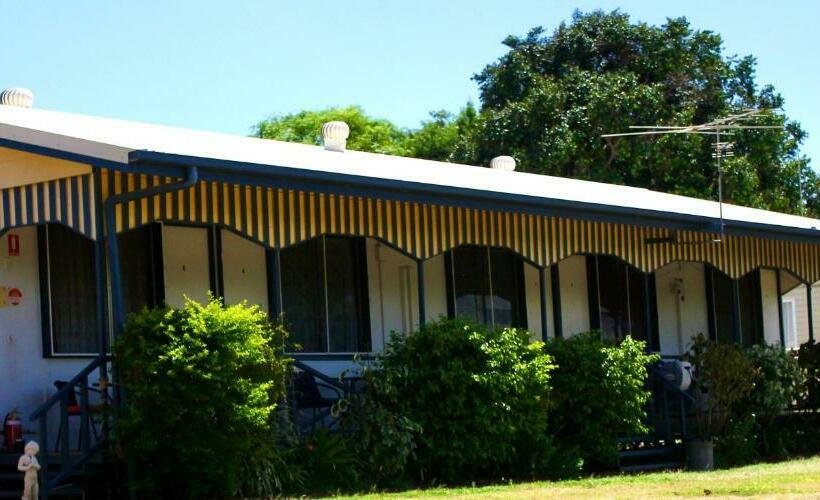 Вилла 1 Спальня, Matildas End Holiday Units