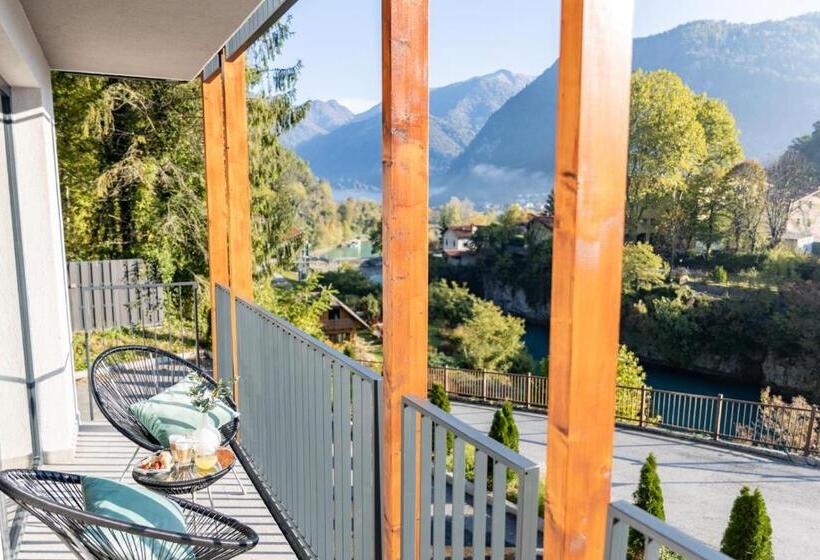 Deluxe room with river view, Penzion šterk