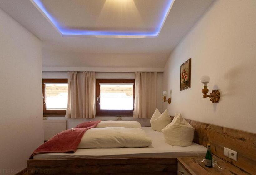 舒适两卧公寓, Petererhof