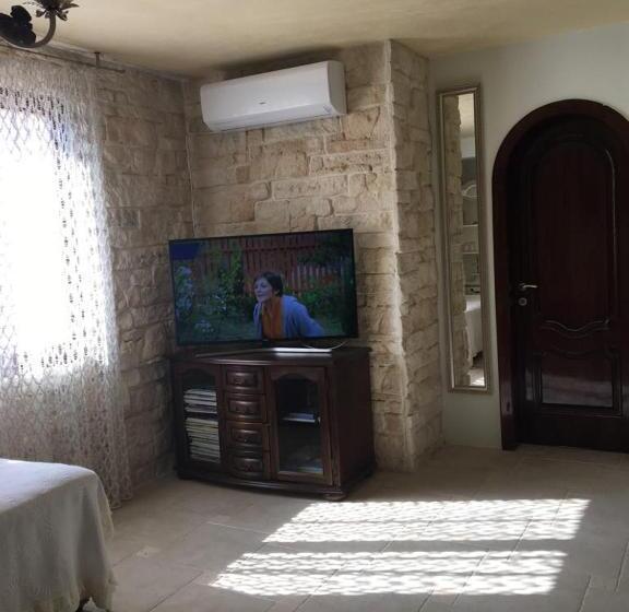 آپارتمان لوکس 1 خوابه, Secret Garden House