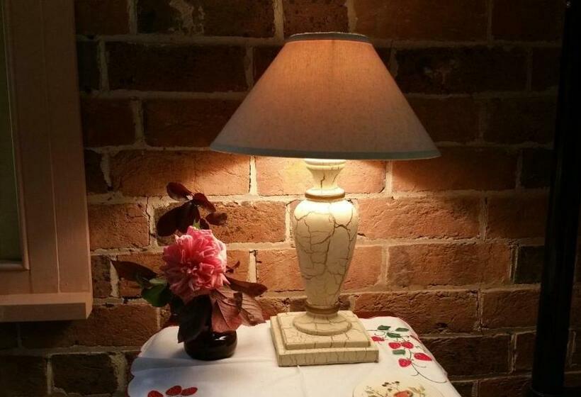２ベッドルームハウス, Southdown Stable