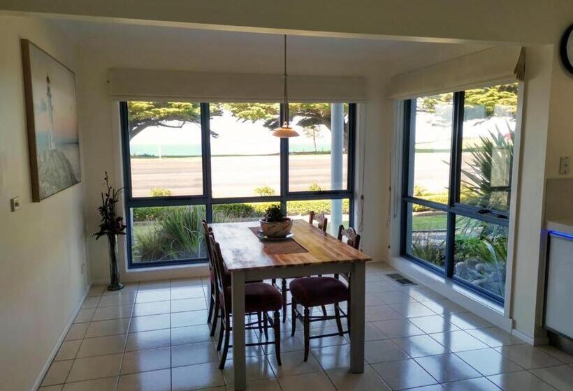 آپارتمان 2 خوابه, Seascape Accommodation