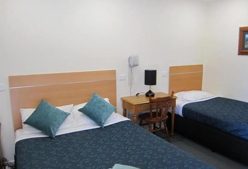 スタンダード４人部屋, Snowgum Motel