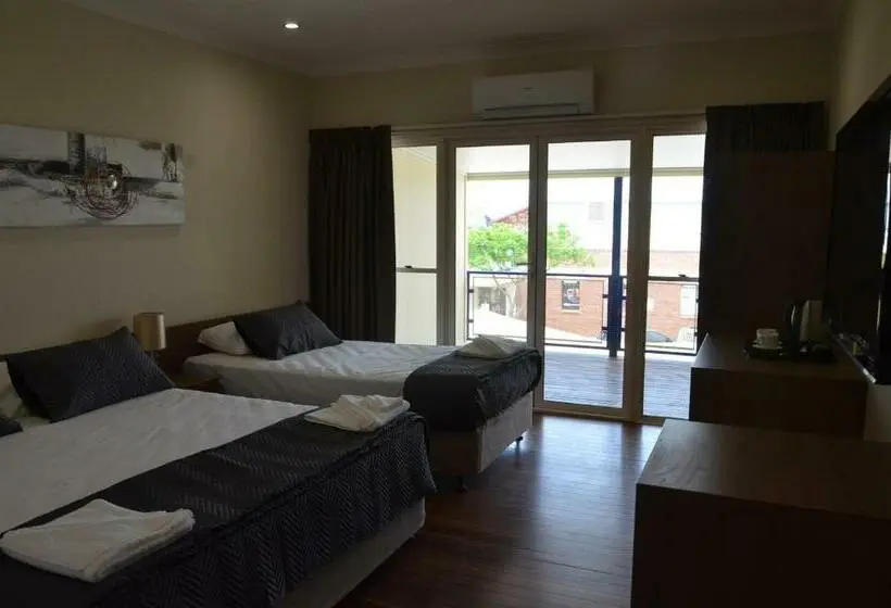 バルコニー付きスタンダードルーム, The Australian Hotel Motel