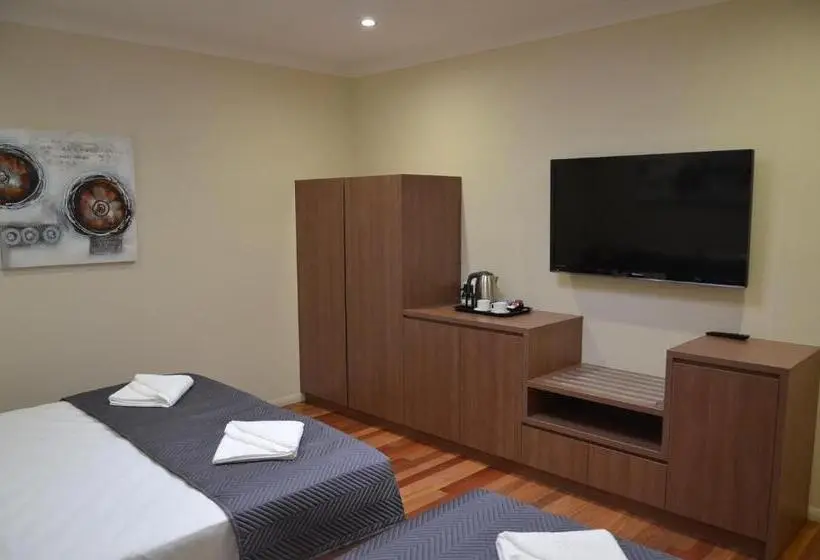 キングサイズベッドのスタンダードルーム, The Australian Hotel Motel