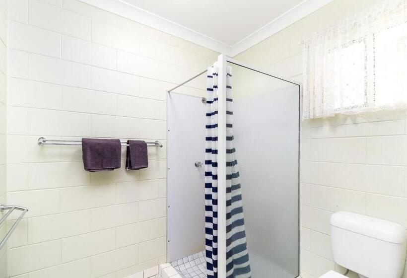 חדר משפחתי, Yungaburra Park Motel