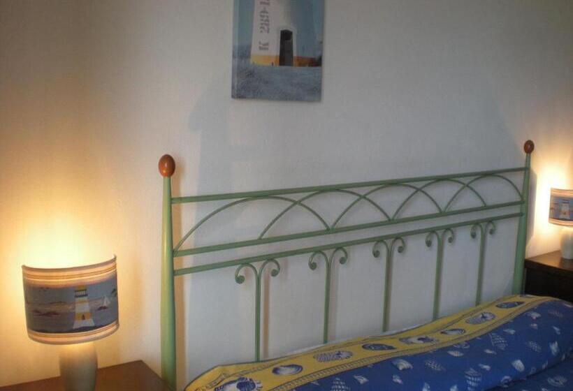 استودیوی استاندارد با چشمانداز دریا, Villa Pina