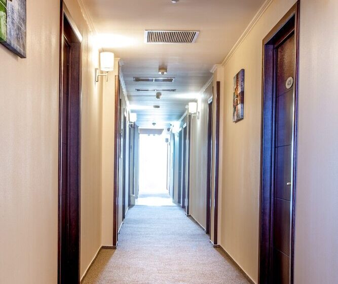 اتاق سوپریور, Bueno