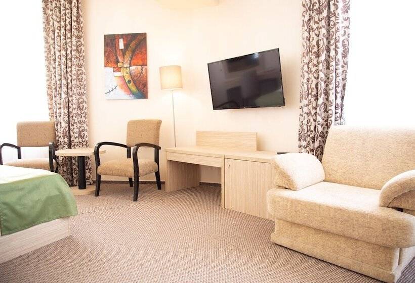 اتاق پرمیوم, Bueno