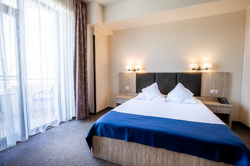 اتاق استاندارد, Bueno