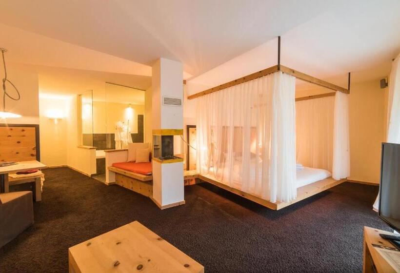 Люкс, Waltershof