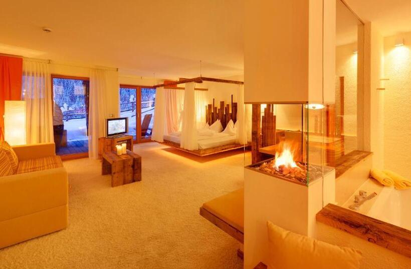 Люкс, Waltershof